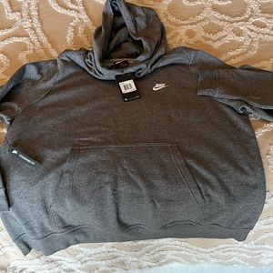 Nike NWT Ladies 2X sweatshirt